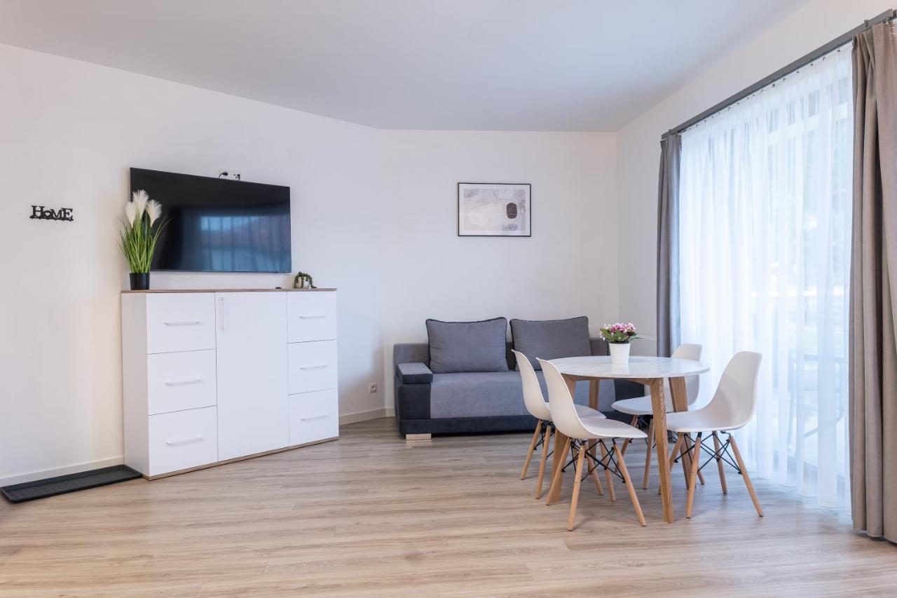 Apartamenty Aspen カルパッチ エクステリア 写真