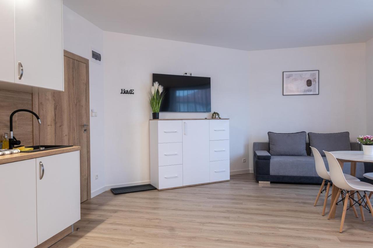 Apartamenty Aspen カルパッチ エクステリア 写真