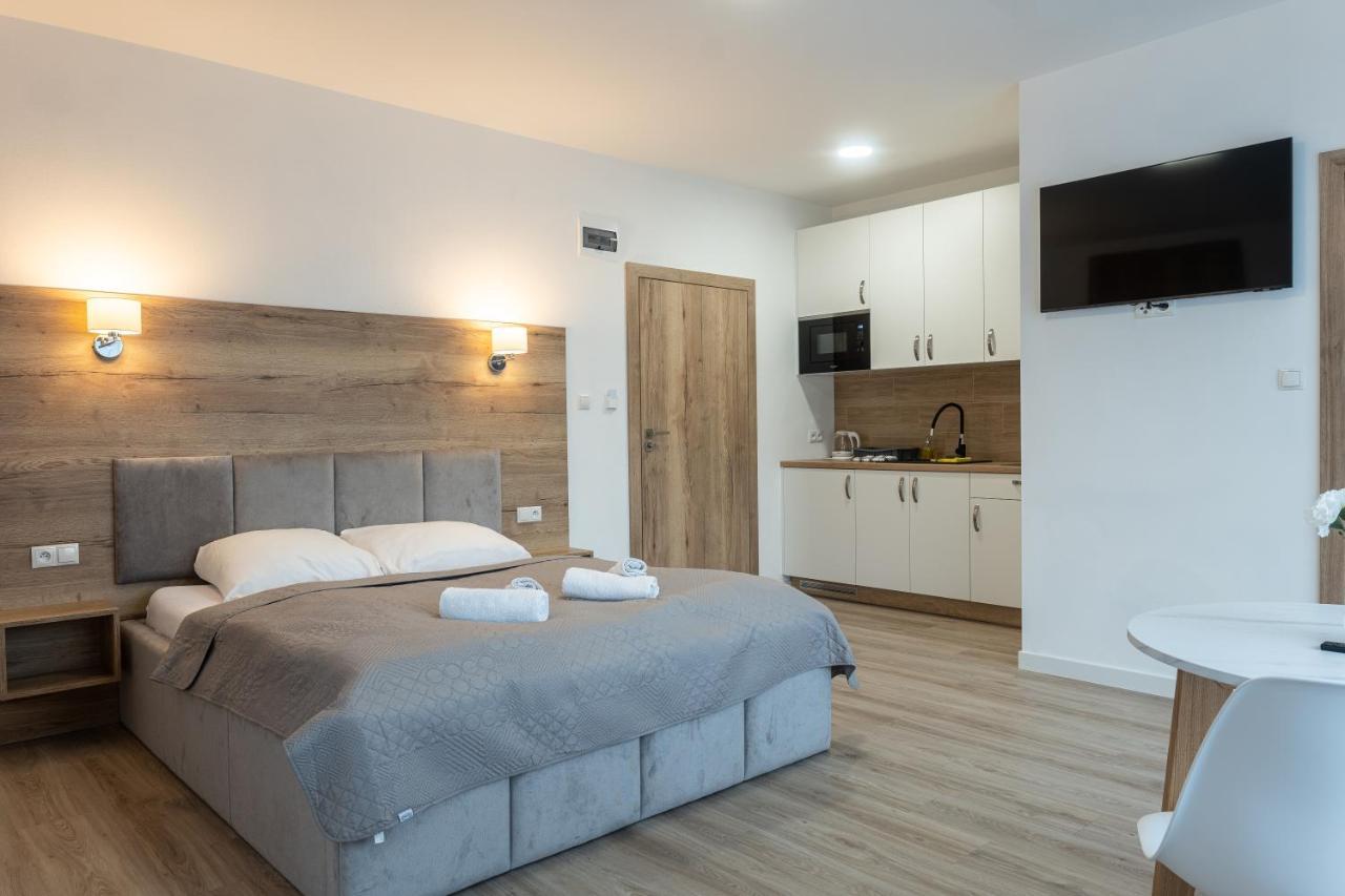 Apartamenty Aspen カルパッチ エクステリア 写真