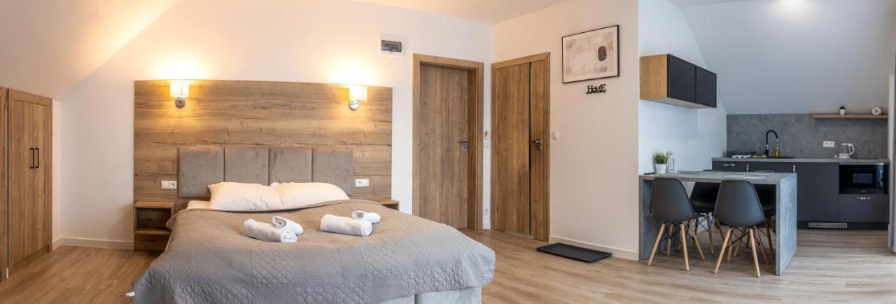 Apartamenty Aspen カルパッチ エクステリア 写真